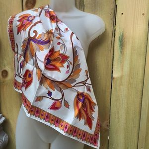 VTG Vivid Colors Floral design Scarf By Galla 70’s